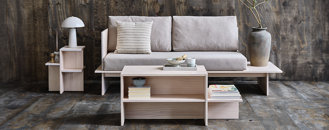 Japandi-tyylin massiivimäntyinen minimalistinen huonekalusarja neutraaleissa väreissä