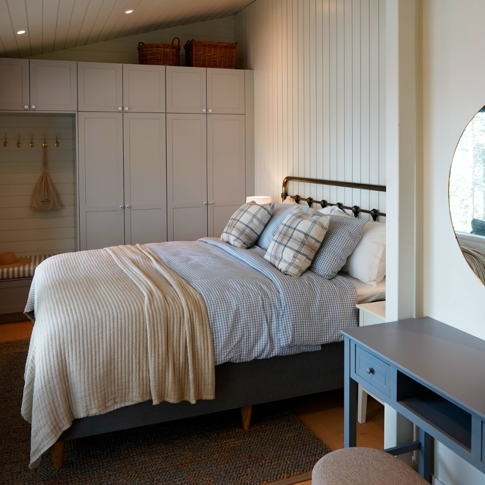 Nellin mökin makuuhuone 1