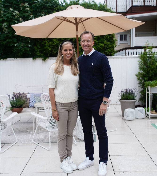 Mökin_omistajat_Tiina_&_Kalle Mökin_omistajat_Tiina_&_Kalle