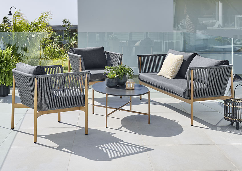 BYMARKA lounge set Lounge set in dark grey and in quick-dry material