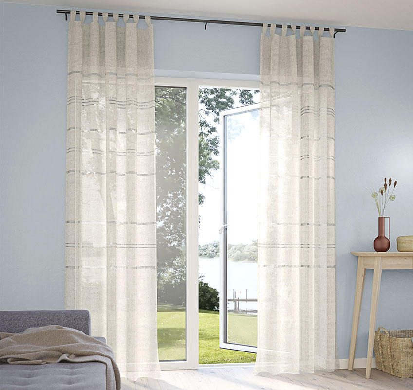 Sheer curtain made in linen and polyester
